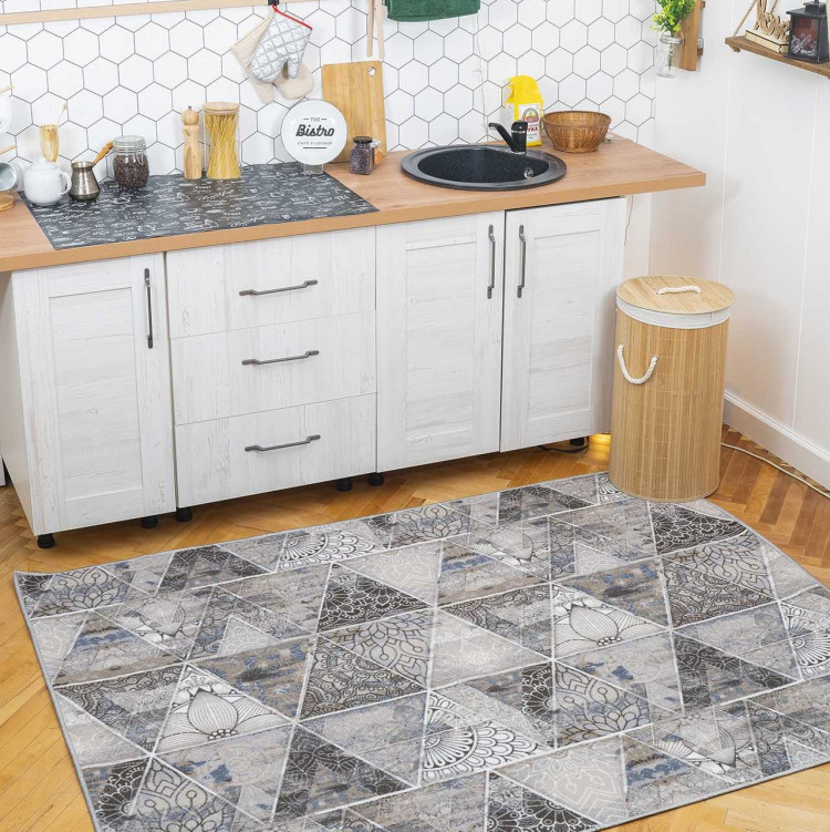 ПАЛАС КВАНТУМ №5 Палас изготавливается по вашим размерам с дальнейшей обработкой оверлоком. Возможен вырез паласа по вашему шаблону который можно выслать нам по электронной почте с приведением всех размеров.