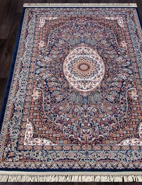 Ковёр ISFAHAN-D517-NAVY-STAN Ковер Россия ISFAHAN. Высота ворса 9 мм. Состав Хитсэт 100%. 8 цветовой колор. Вес м2: 2200 г. Цена за м2: